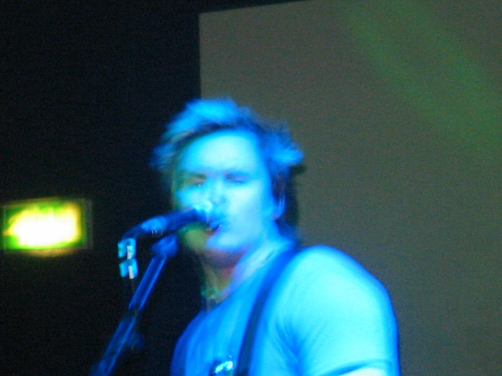 141-4178_IMG
