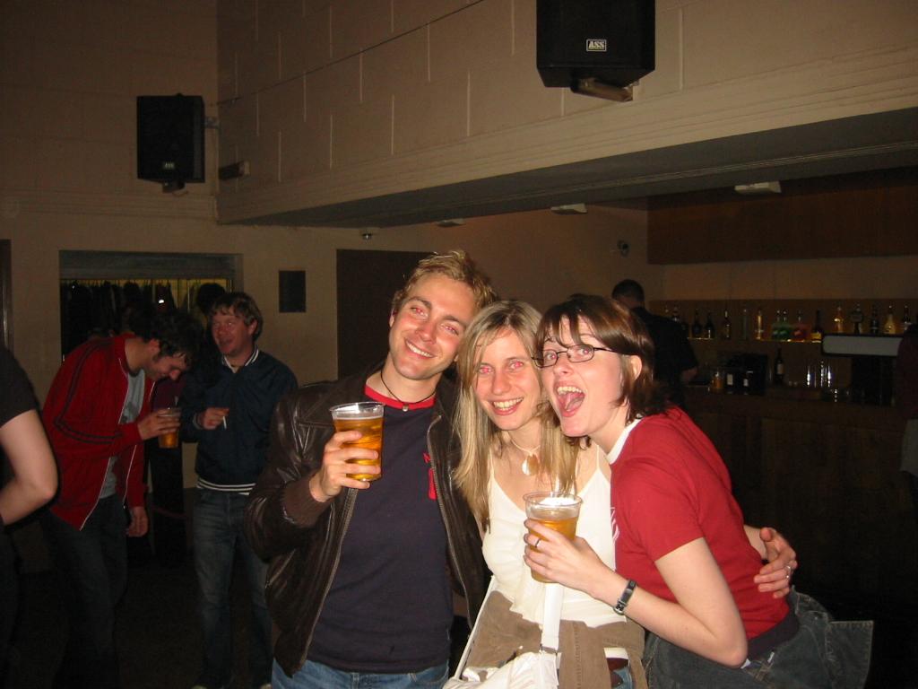 142-4252_IMG